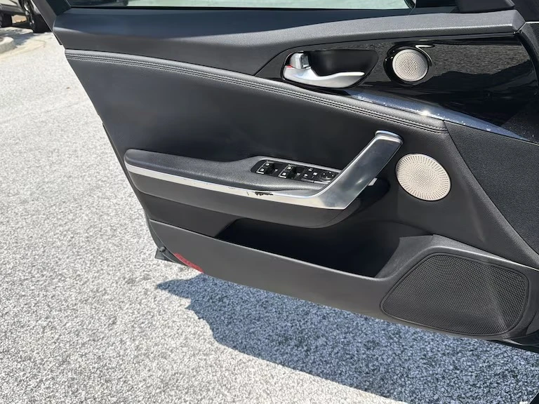 2022 Kia Stinger - Image 12 of 20