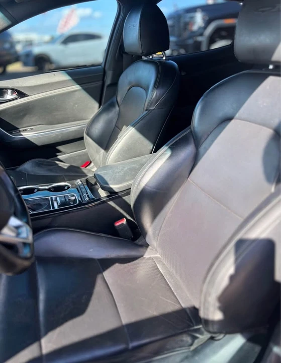 2022 Kia Stinger GT - Image 11 of 14