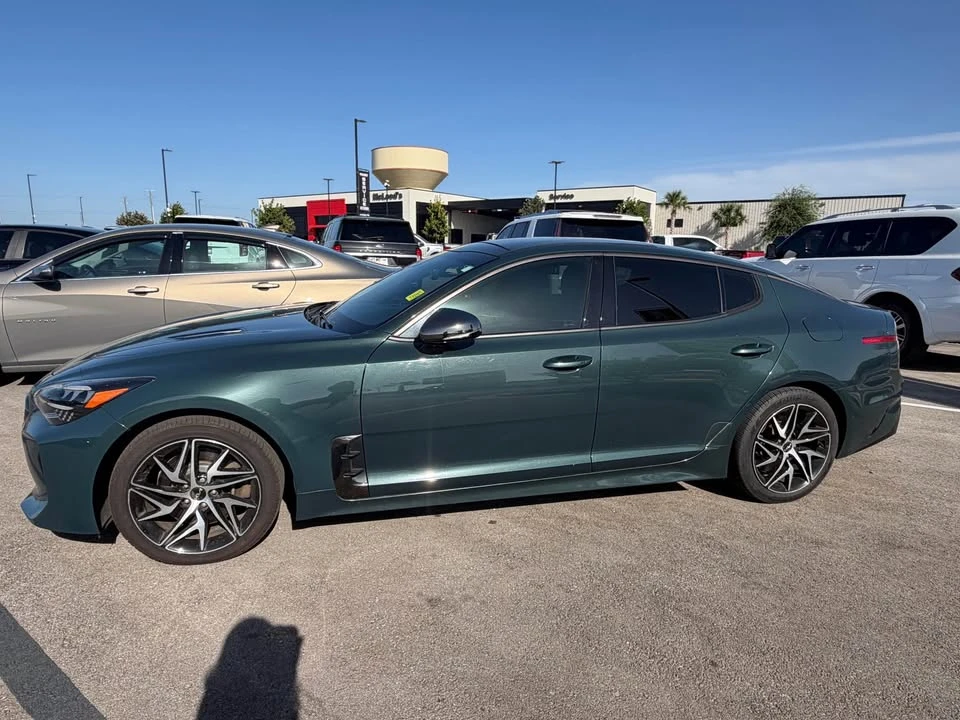 2022 Kia Stinger - Image 4 of 7