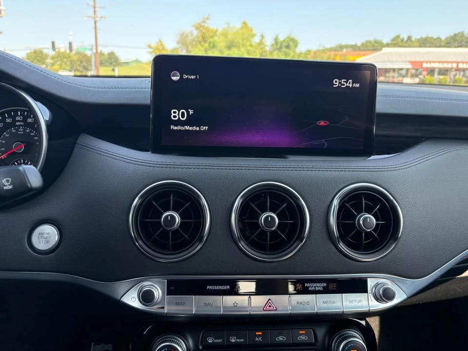 2022 Kia Stinger GT - Image 6 of 11