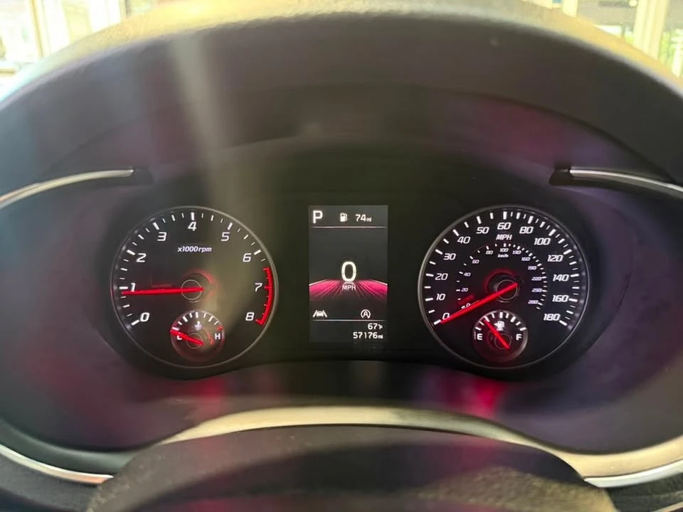 2022 Kia Stinger - Image 12 of 20
