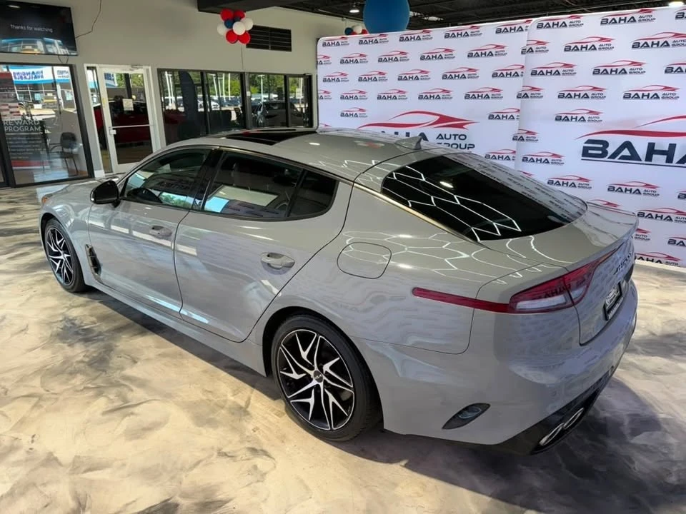 2022 Kia Stinger - Image 6 of 20