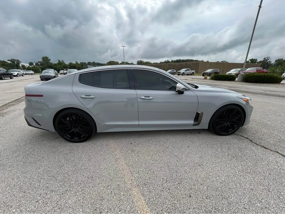 2022 Kia Stinger - Image 5 of 14