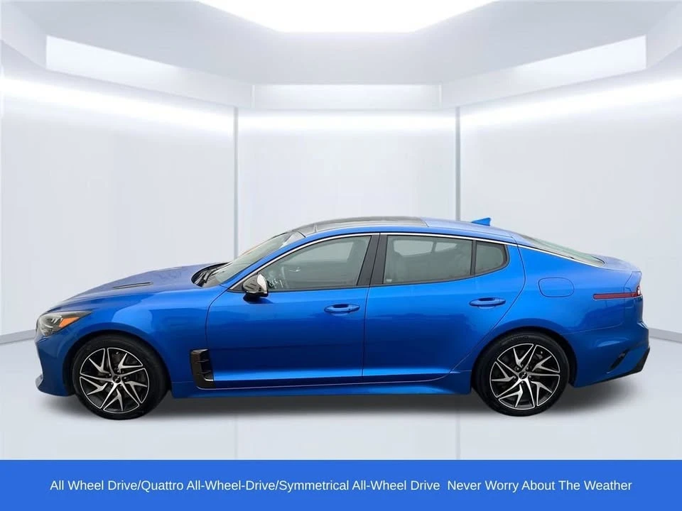 2022 Kia Stinger - Image 2 of 20