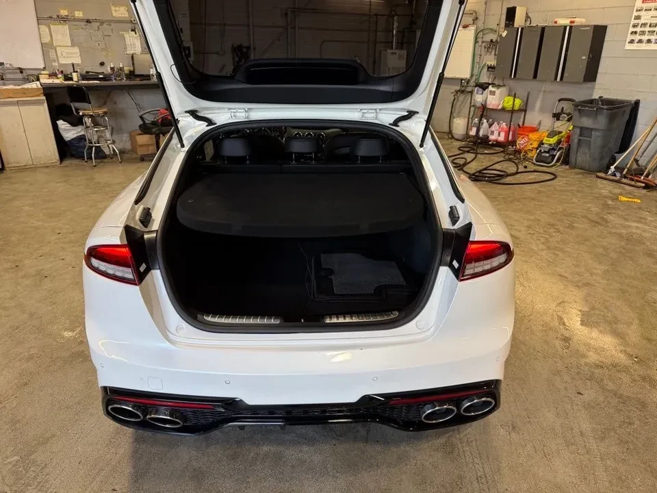 2022 Kia Stinger GT - Image 6 of 19