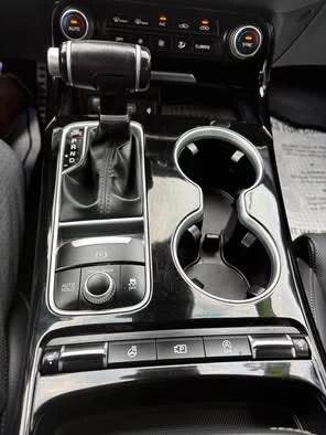 2022 Kia Stinger - Image 7 of 10
