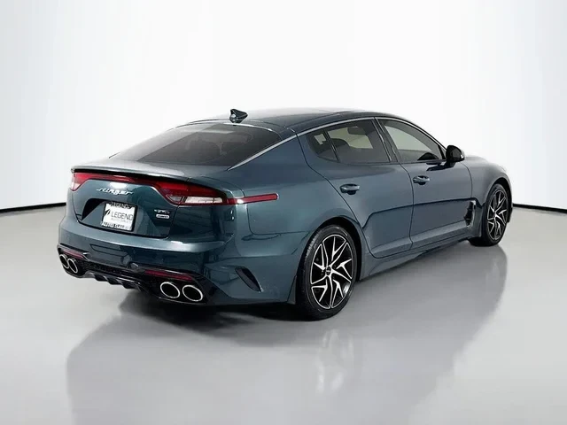 2022 Kia Stinger GT - Image 5 of 19