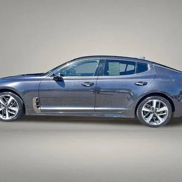 2022 Kia Stinger GT-Line RWD