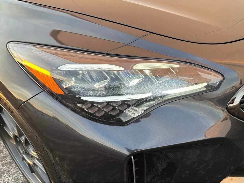2022 Kia Stinger GT - Image 10 of 20