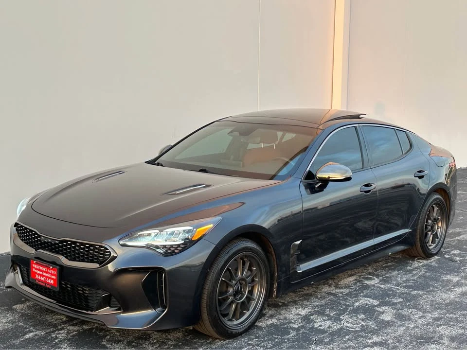 2022 Kia Stinger GT - Image 8 of 20