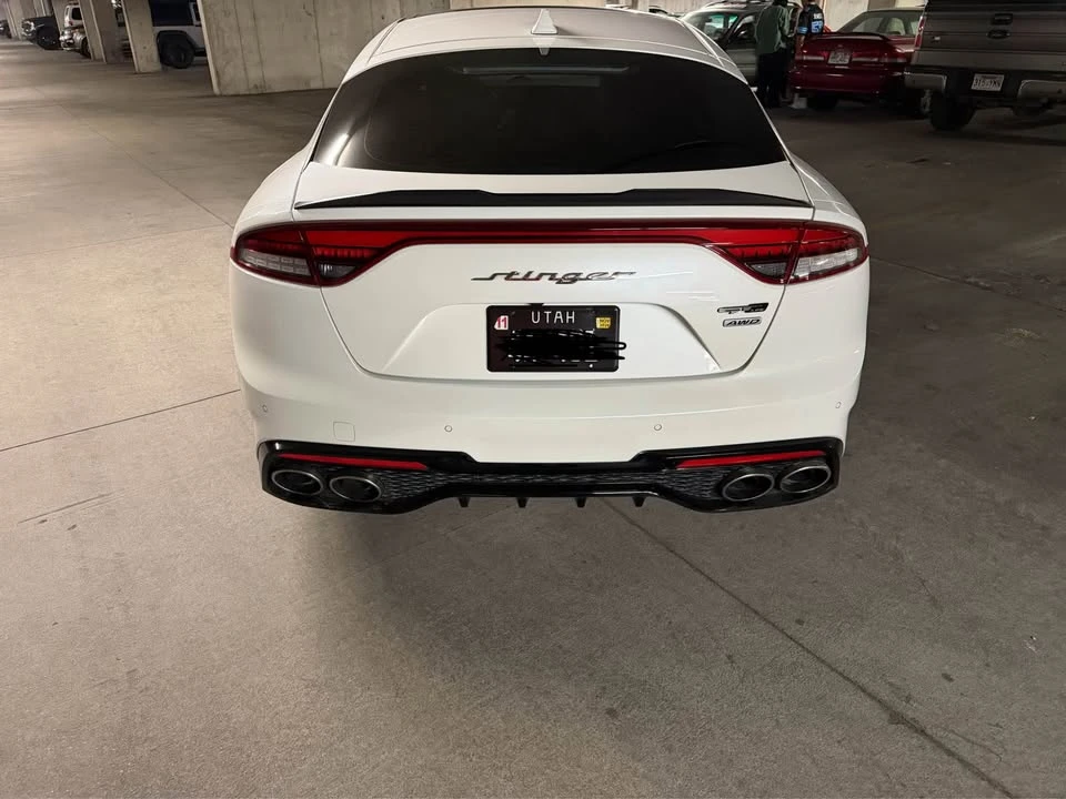 2022 Kia Stinger - Image 5 of 17