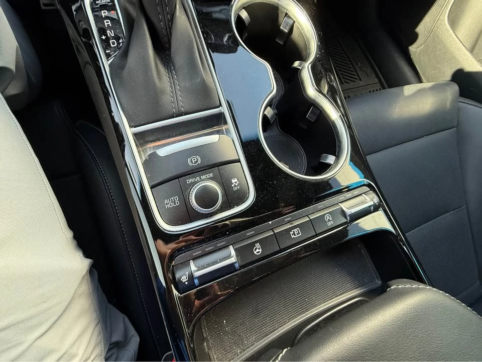 2022 Kia Stinger - Image 15 of 18
