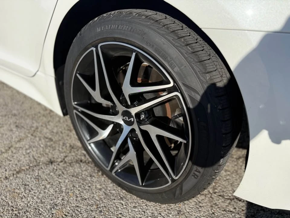 2022 Kia Stinger - Image 4 of 18
