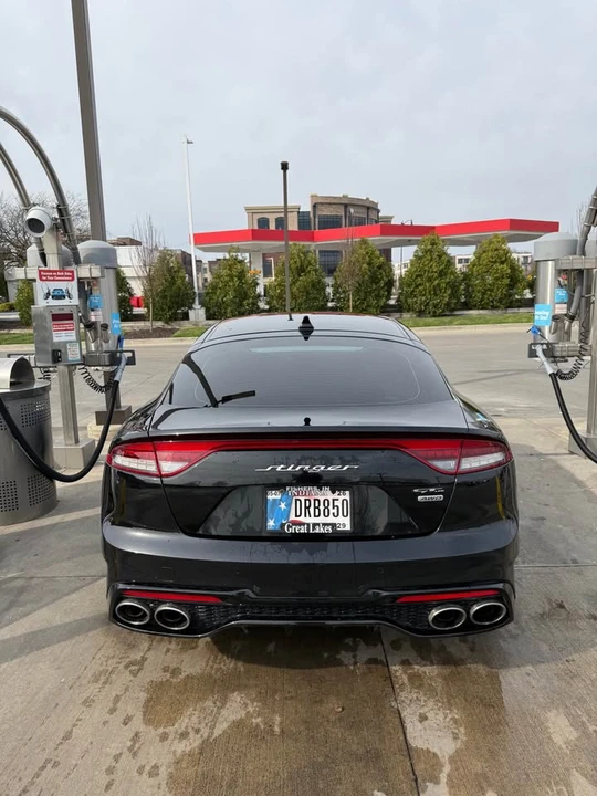 2022 Kia Stinger GT - Image 5 of 10
