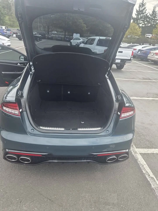 2022 Kia Stinger GT - Image 4 of 9