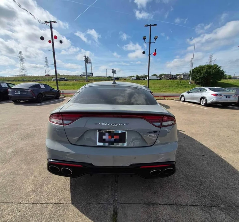 2022 Kia Stinger - Image 4 of 10