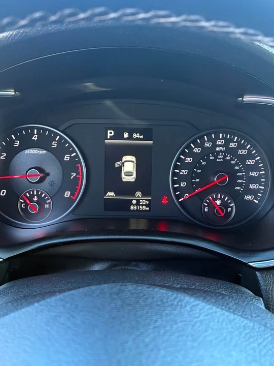 2022 Kia Stinger - Image 10 of 14
