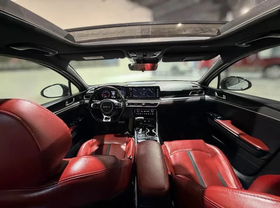 2022 Kia Stinger - Image 6 of 7