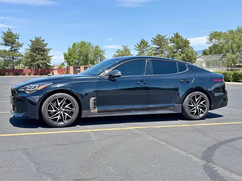 2022 Kia Stinger GT-Line