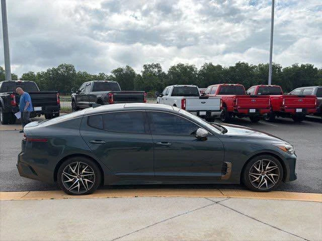 2022 Kia Stinger - Image 8 of 10