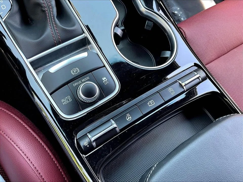 2022 Kia Stinger - Image 8 of 17