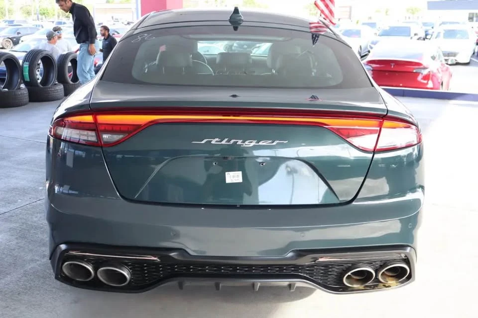 2022 Kia Stinger - Image 5 of 19