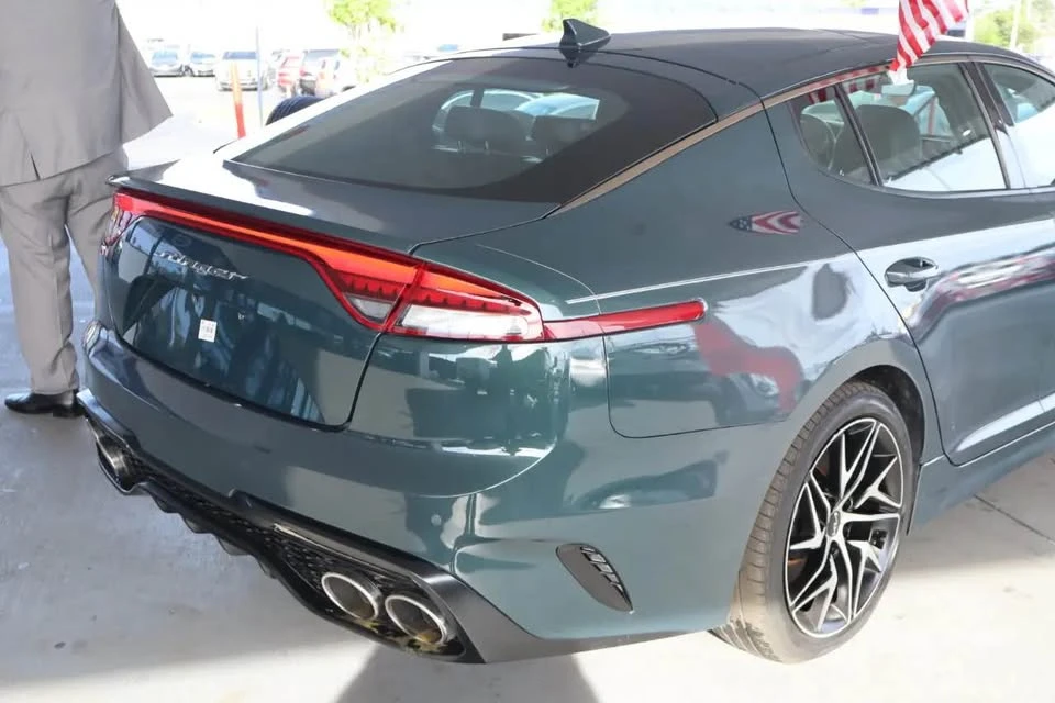 2022 Kia Stinger - Image 4 of 19