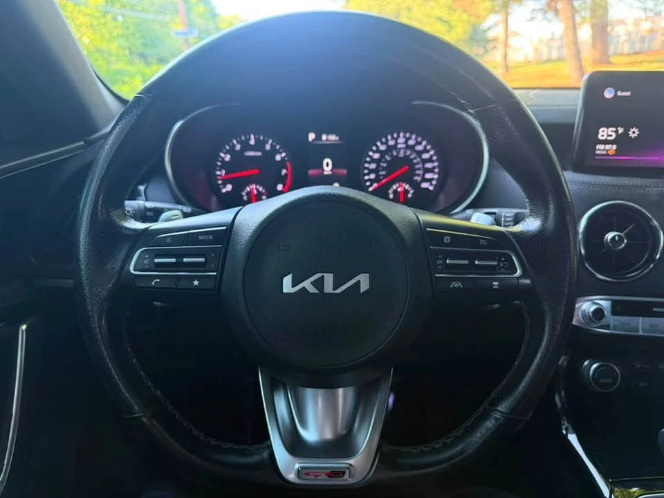2022 Kia Stinger - Image 12 of 20