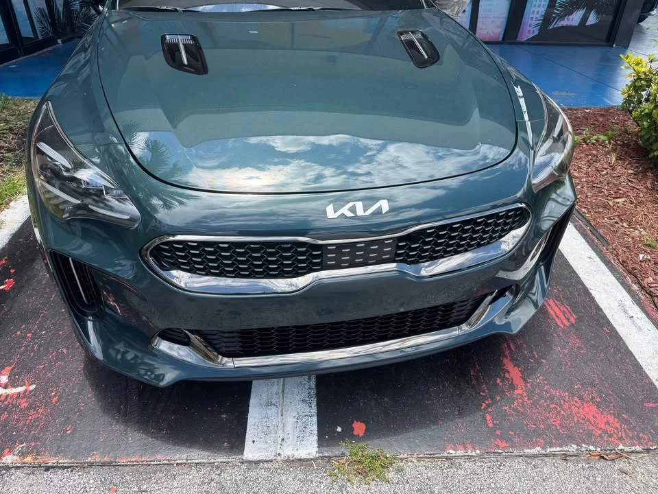 2022 Kia Stinger - Image 2 of 12