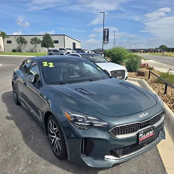 2022 Kia Stinger GT-Line