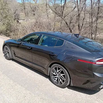 2022 Kia Stinger GT-Line
