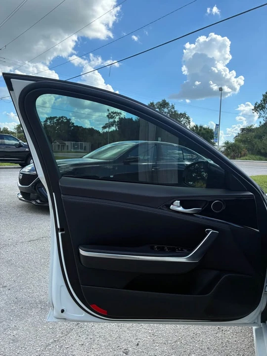 2022 Kia Stinger - Image 7 of 19