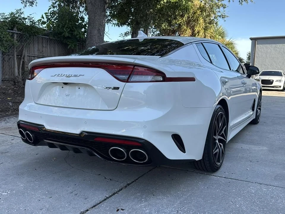 2022 Kia Stinger - Image 12 of 20