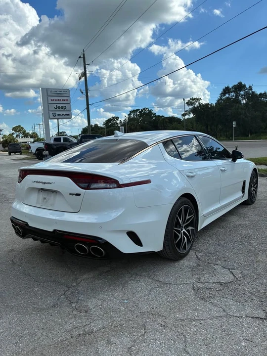 2022 Kia Stinger - Image 6 of 19