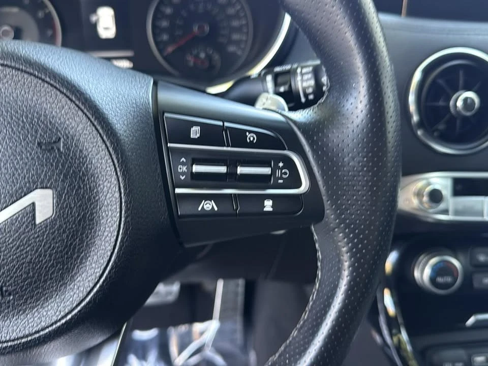 2022 Kia Stinger - Image 19 of 20