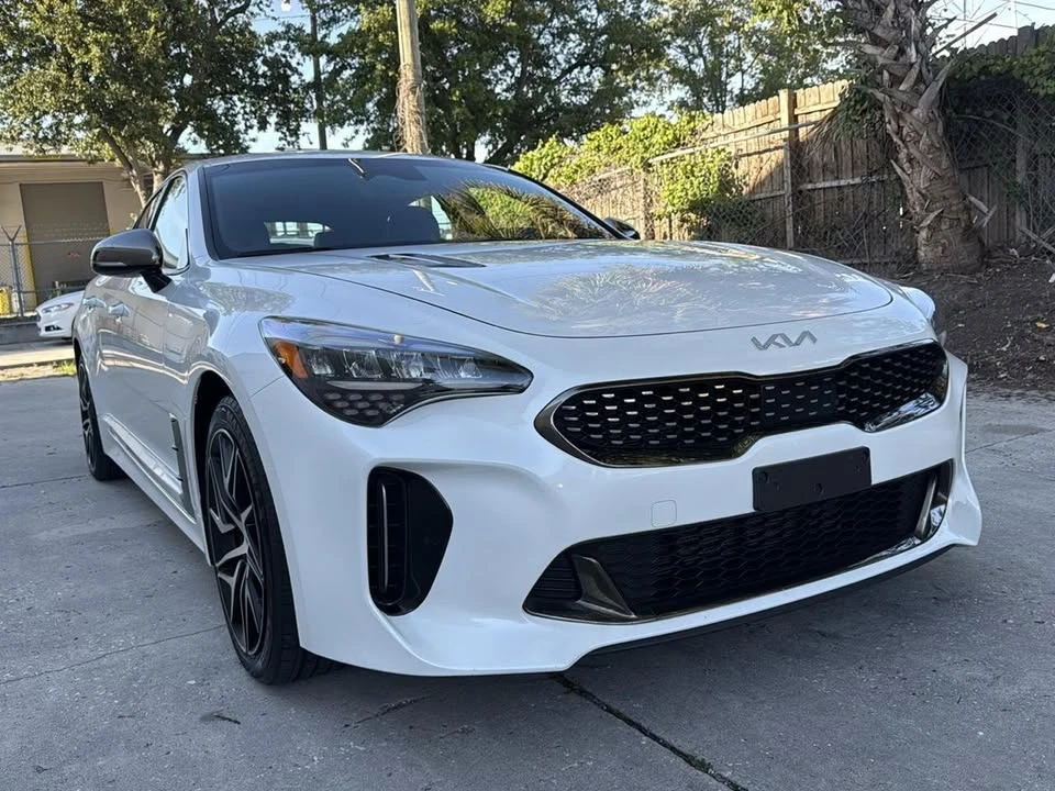 2022 Kia Stinger - Image 11 of 20
