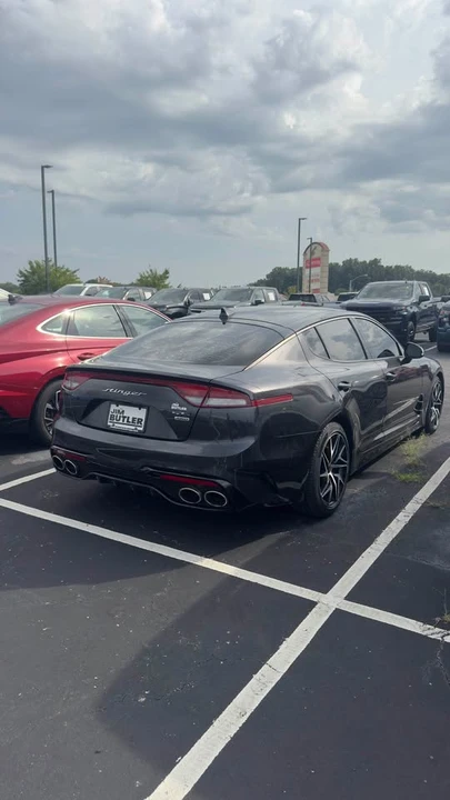 2022 Kia Stinger GT - Image 3 of 8