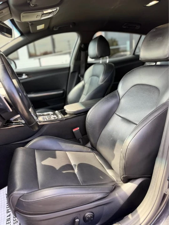 2022 Kia Stinger - Image 11 of 20