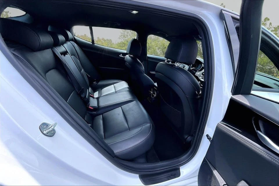 2022 Kia Stinger - Image 14 of 14