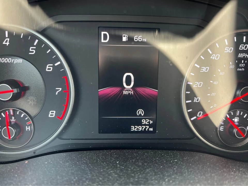 2022 Kia Stinger - Image 15 of 18