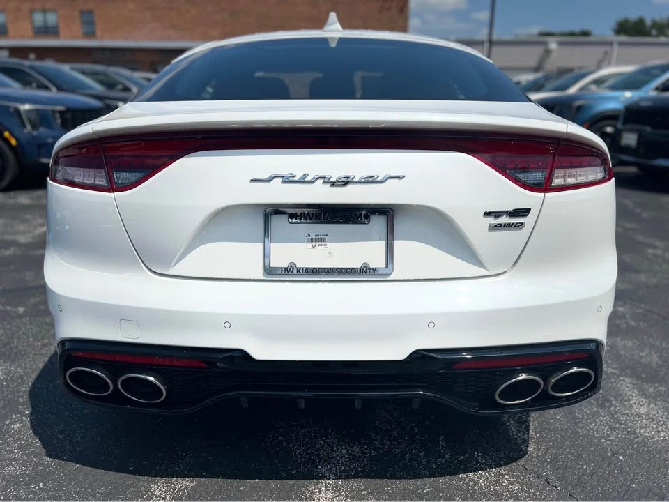 2022 Kia Stinger - Image 5 of 18