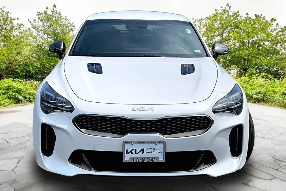 2022 Kia Stinger - Image 3 of 14