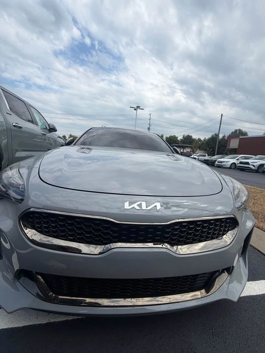 2022 Kia Stinger - Image 3 of 9