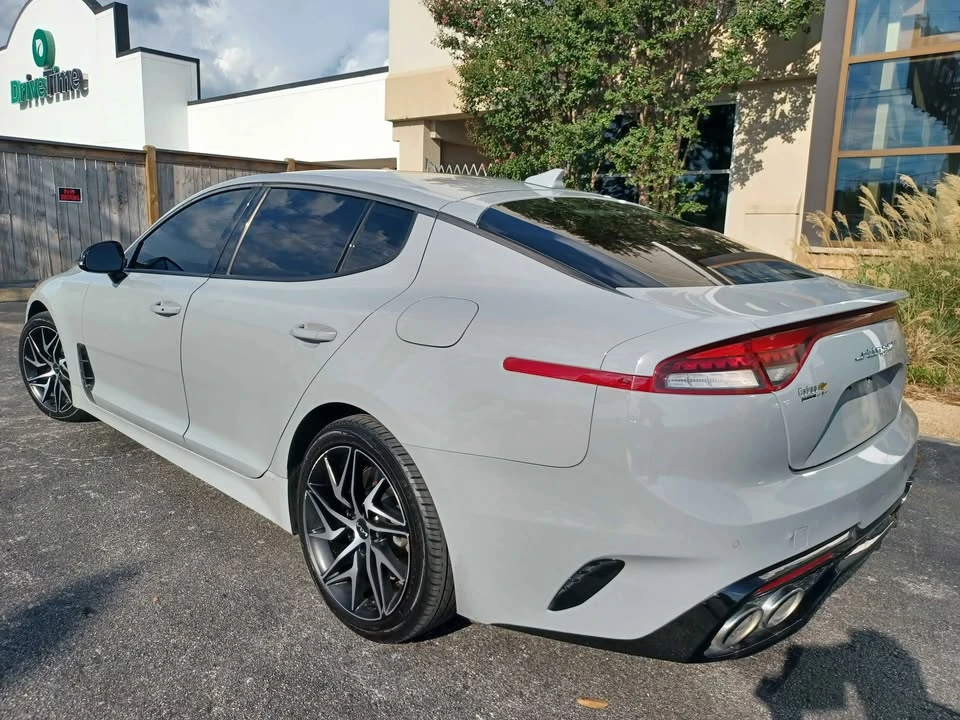 2022 Kia Stinger - Image 8 of 16