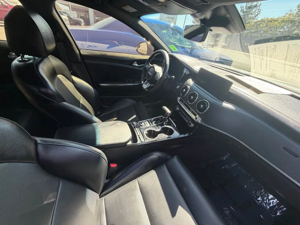 2022 Kia Stinger - Image 3 of 6