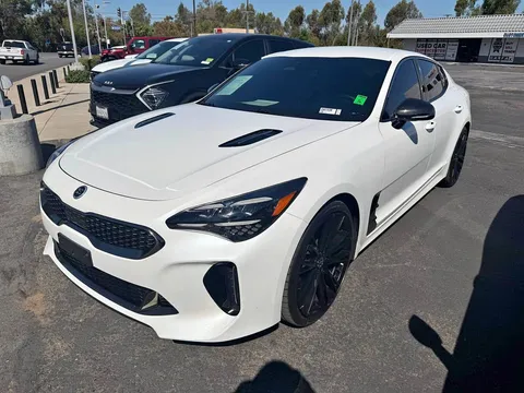 2022 Kia Stinger GT-Line Sedan 4D