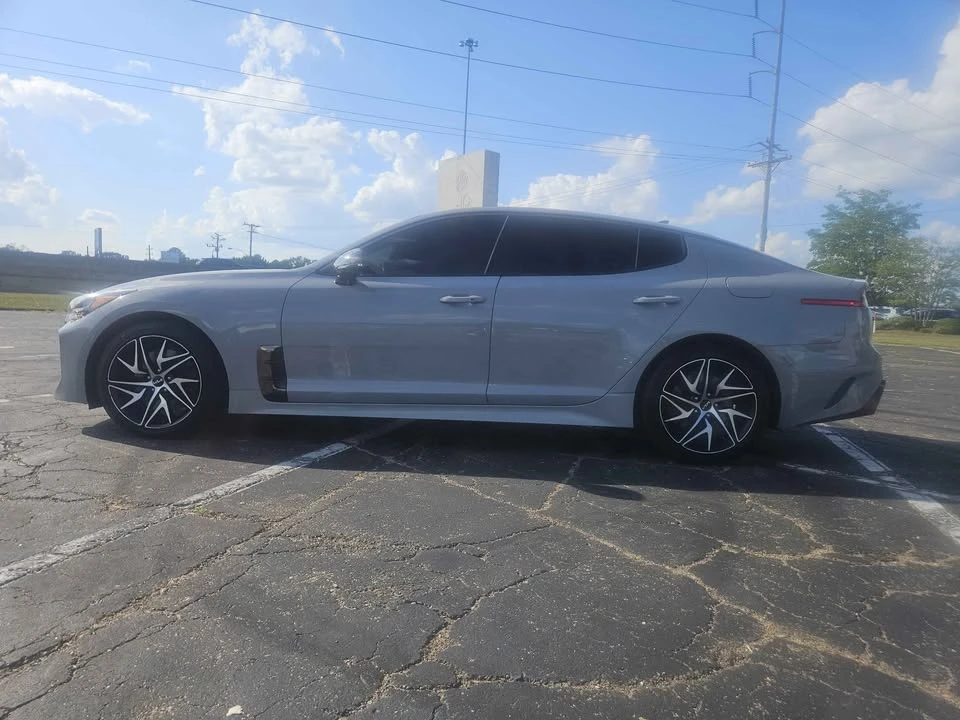 2022 Kia Stinger GT - Image 8 of 19