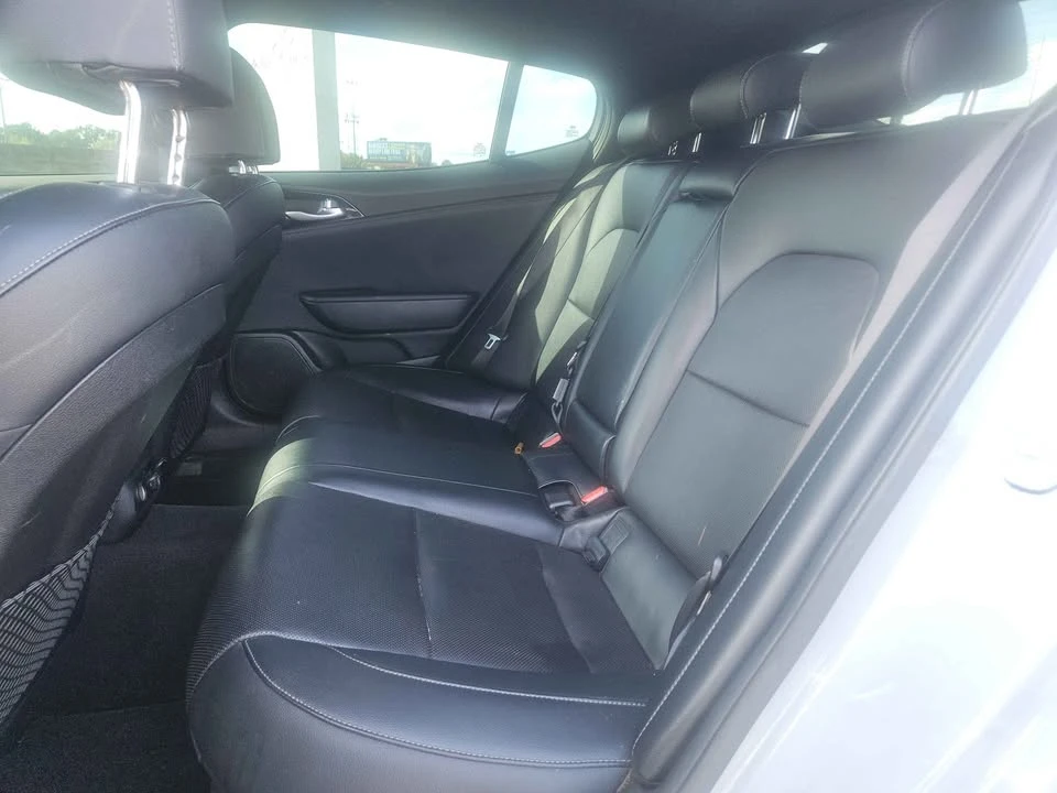2022 Kia Stinger GT - Image 15 of 19
