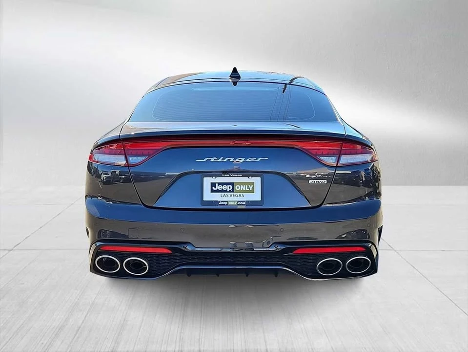 2022 Kia Stinger GT - Image 7 of 20