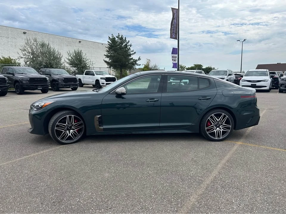 2022 Kia Stinger GT - Image 7 of 9